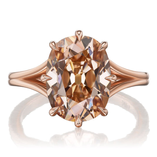 ::color_rose ::| Ophelia 5ct Old Mine Cut cushion lab-grown champagne diamond solitaire engagement ring with a split shank in rose gold front view