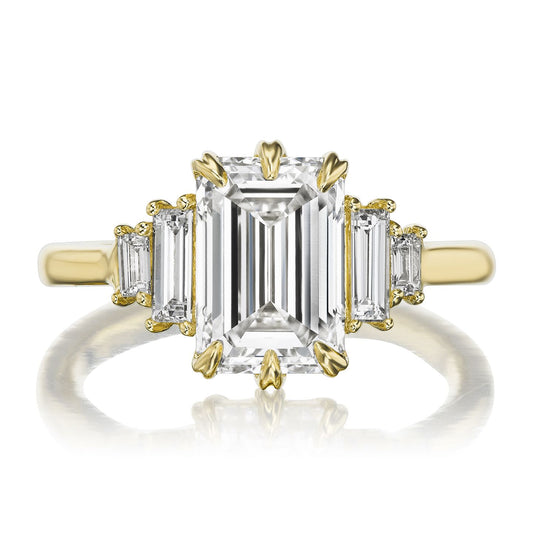 ::color_yellow ::| 2ct emerald-cut lab-grown diamond ring Iona yellow gold with baguette diamond accents front view