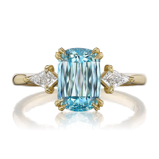 ::color_yellow ::| Raven 2ct scissor cut elongated cushion lab-grown blue diamond solitaire engagement ring with kite accent diamonds in yellow gold front view
