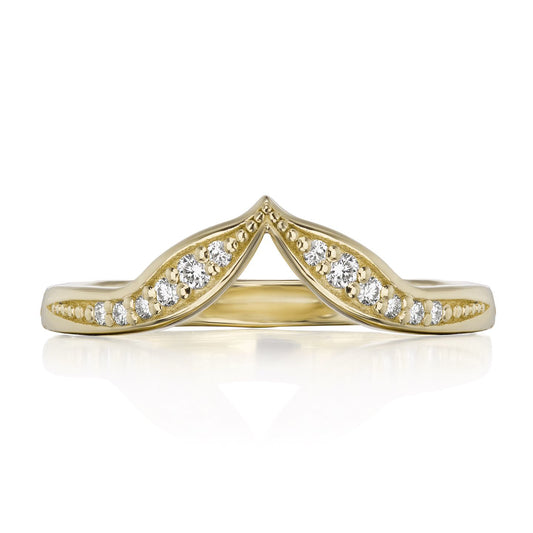 ::color_yellow ::| Twig textured leaf-inspired diamond wedding ring V-Band yellow gold front view