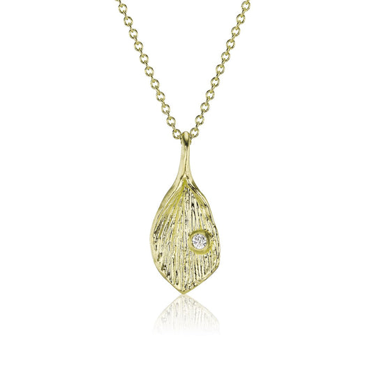 ::color_yellow ::| yellow gold lotus leaf pendant necklace with diamond